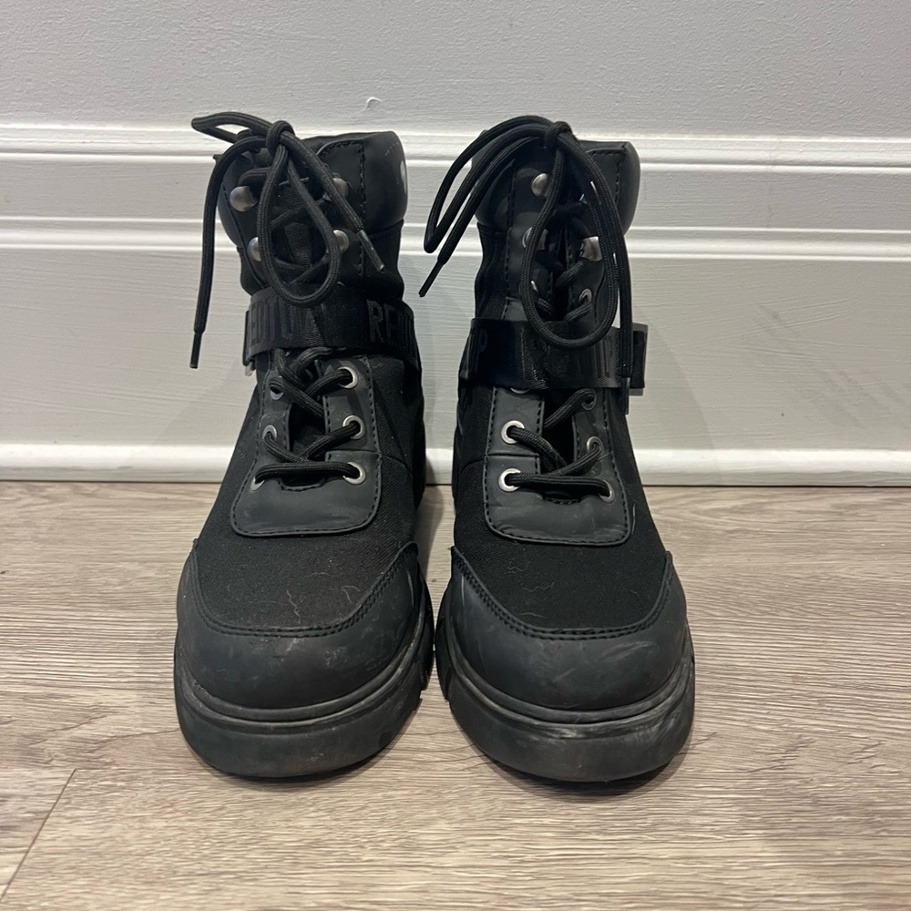 Redtop chunky combat boots